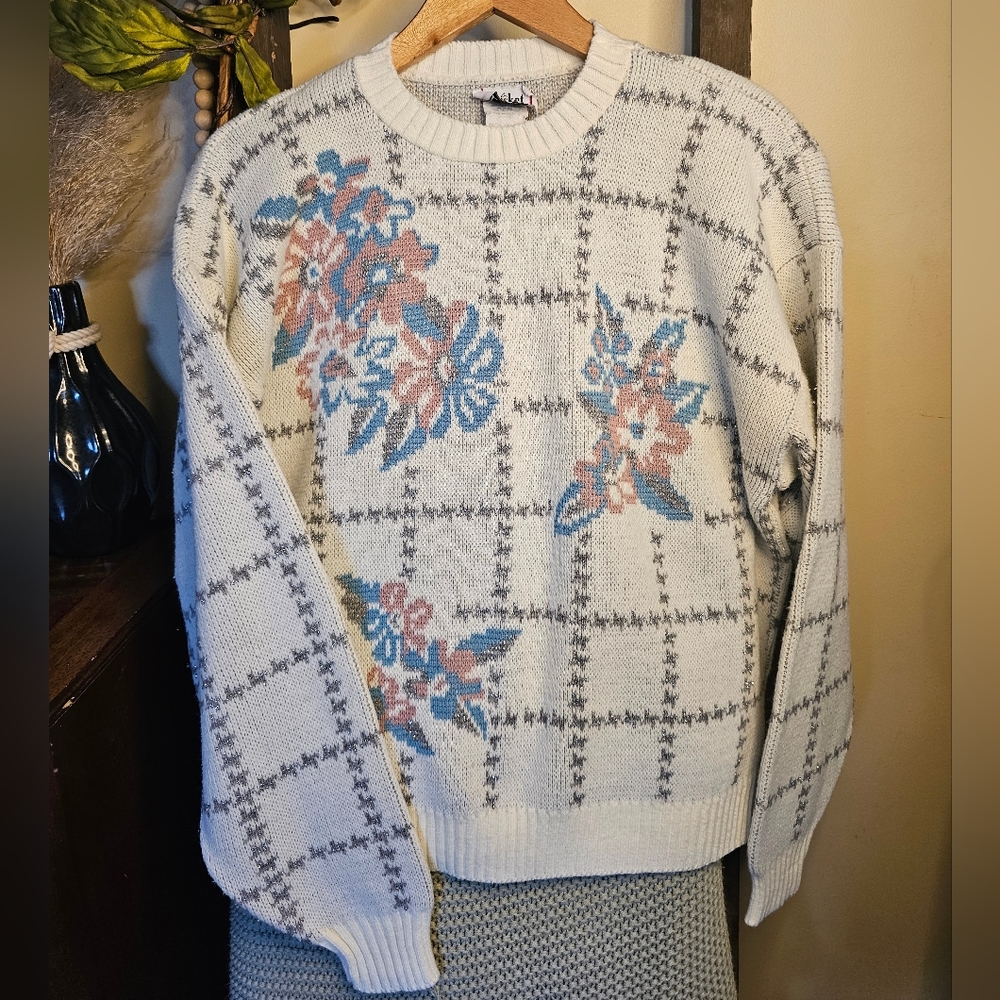 Floral Acrylic White Metallic Accent Sweater Womens Large USA Vintage Christmas